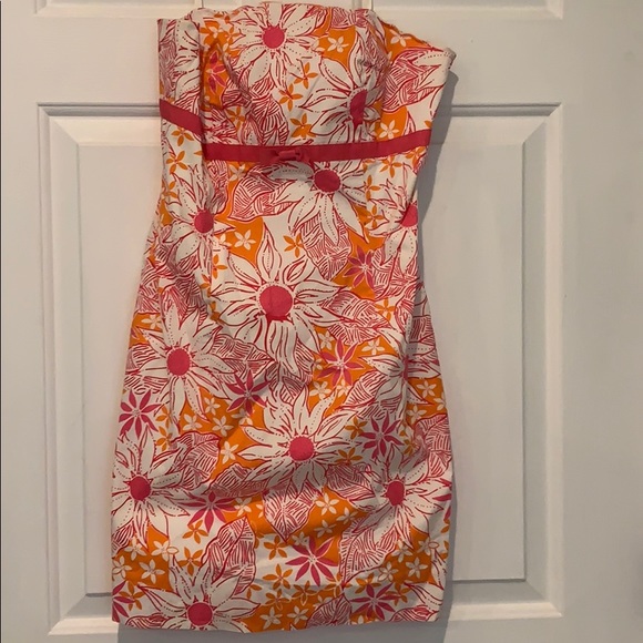 Lilly Pulitzer Dresses & Skirts - Lilly Pulitzer Strapless Dress